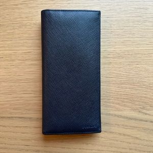 Prada Portaf. Vertical Wallet